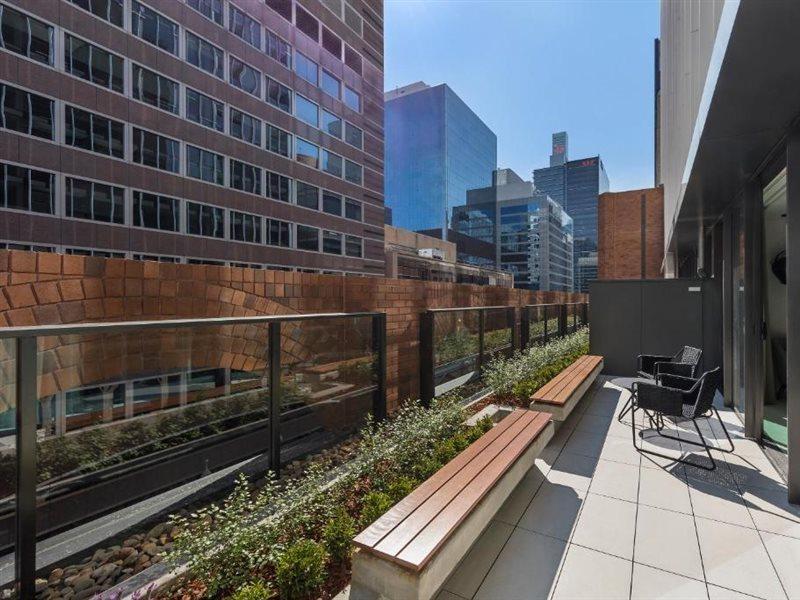 Skye Suites Sydney Exteriör bild The rooftop garden