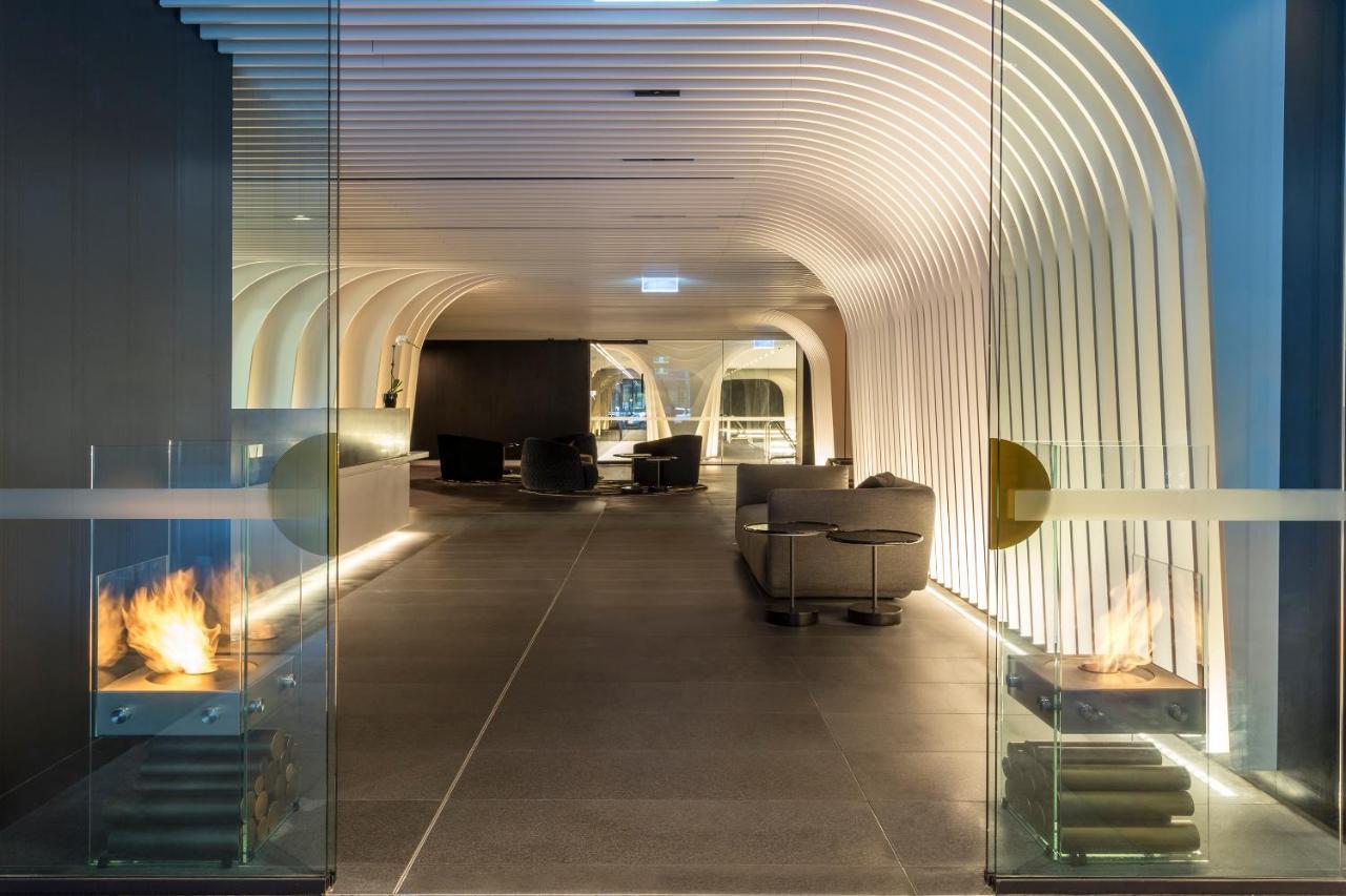 Skye Suites Sydney Exteriör bild The interior of the lounge