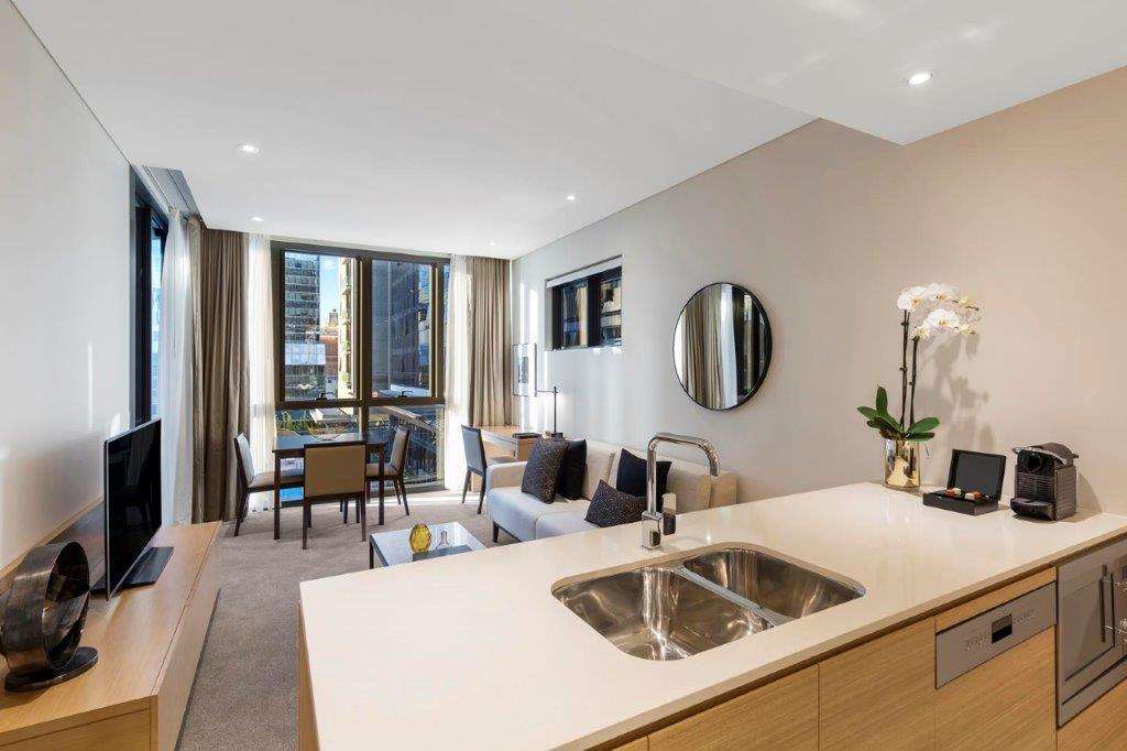 Skye Suites Sydney Rum bild A typical apartment interior